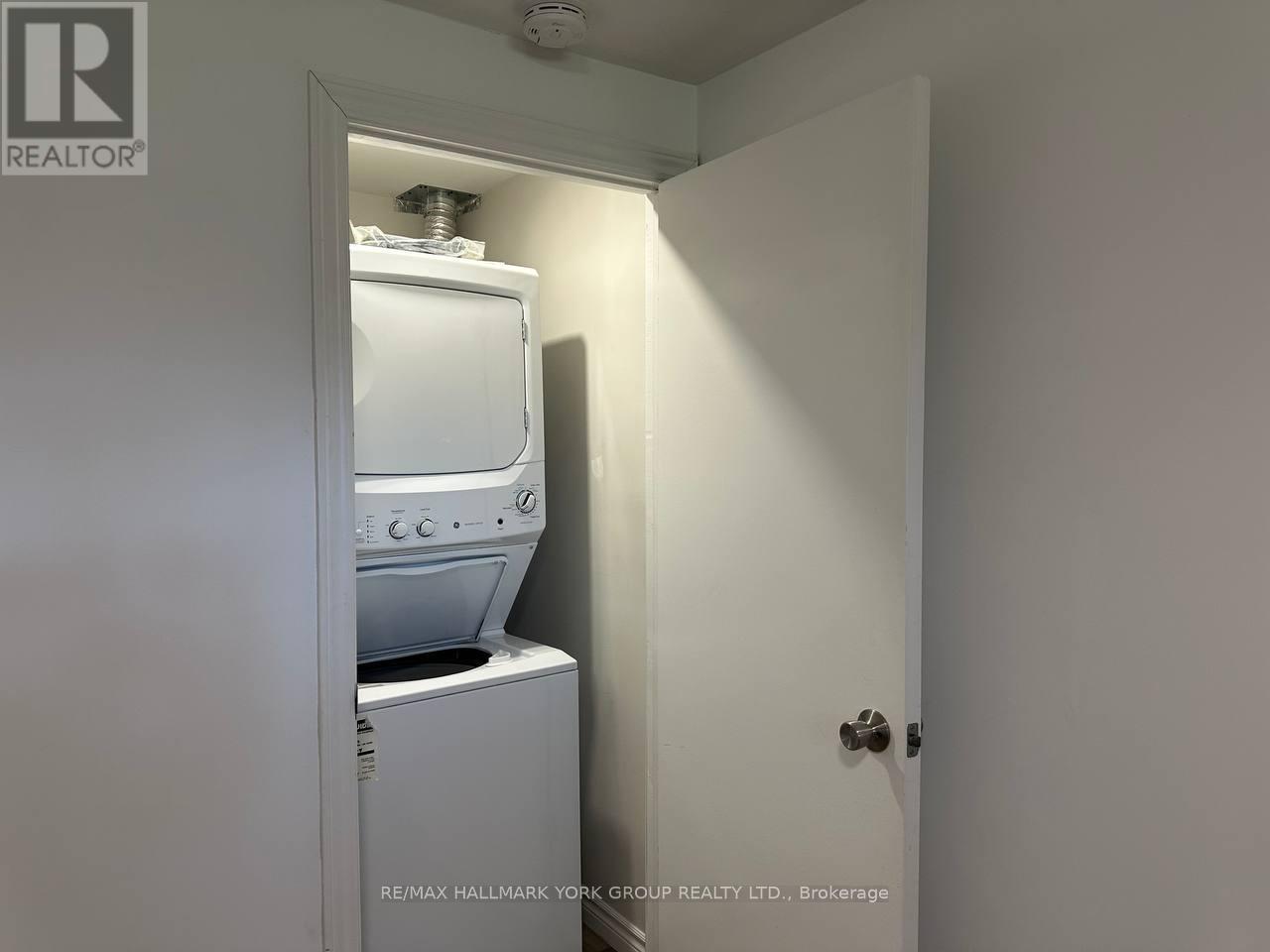 Basement - 222 Currey Crescent, Newmarket, Ontario  L3Y 5M9 - Photo 16 - N13077556