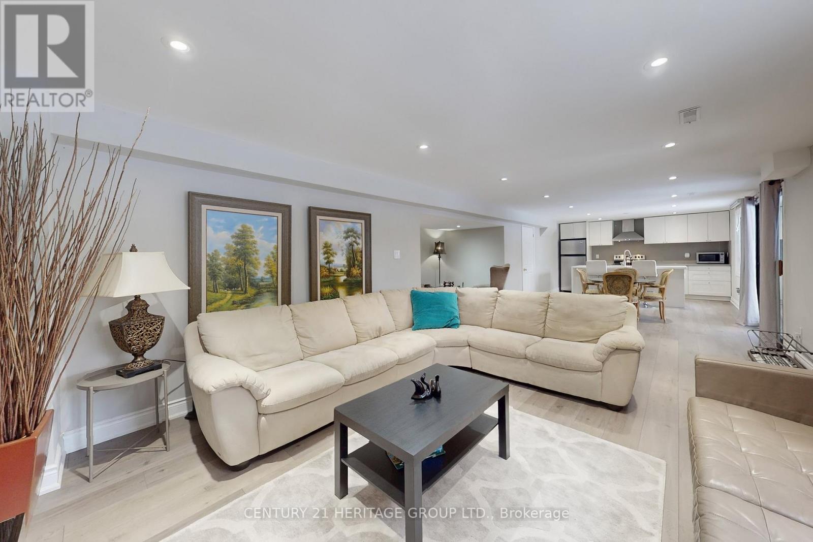 335 Fern Avenue, Richmond Hill, Ontario  L4C 8P6 - Photo 31 - N13077558
