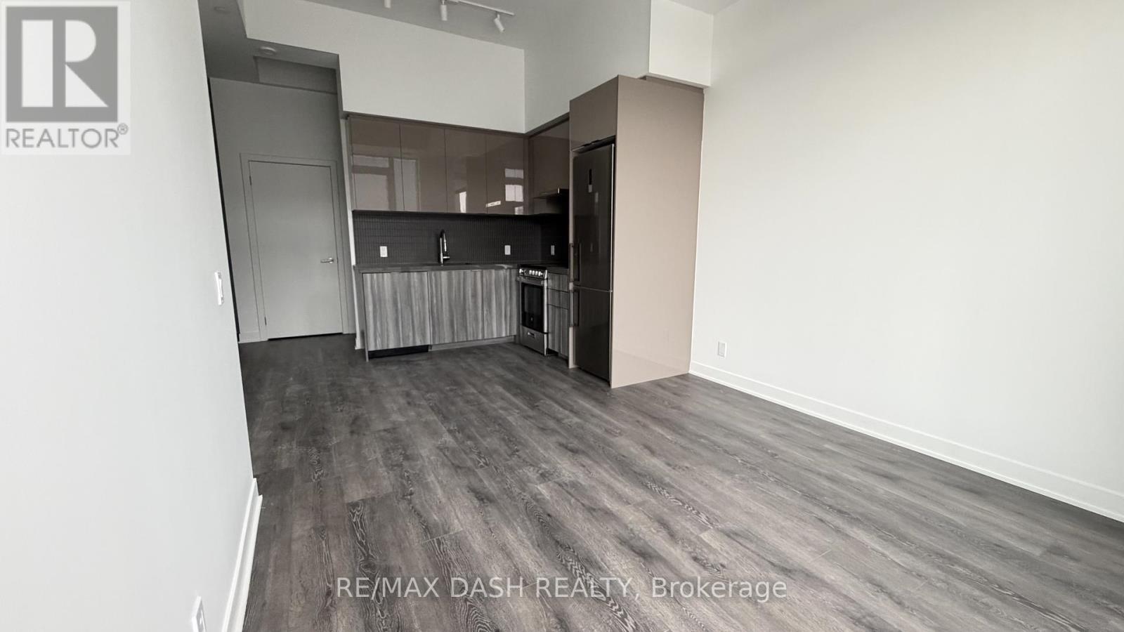 10 Flavelle Trail, Vaughan, Ontario  L4L 1V8 - Photo 11 - N13077570