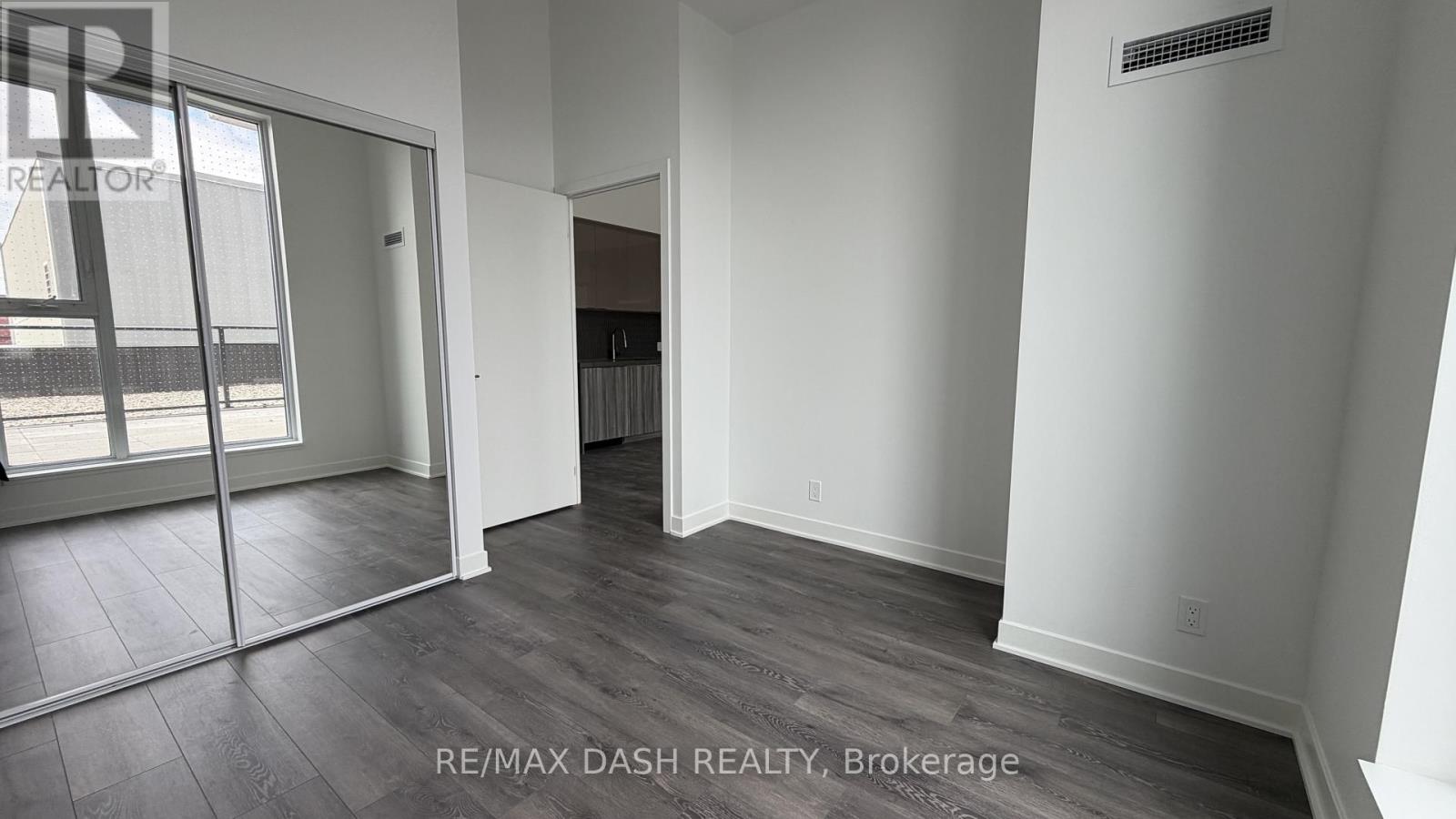 10 Flavelle Trail, Vaughan, Ontario  L4L 1V8 - Photo 14 - N13077570