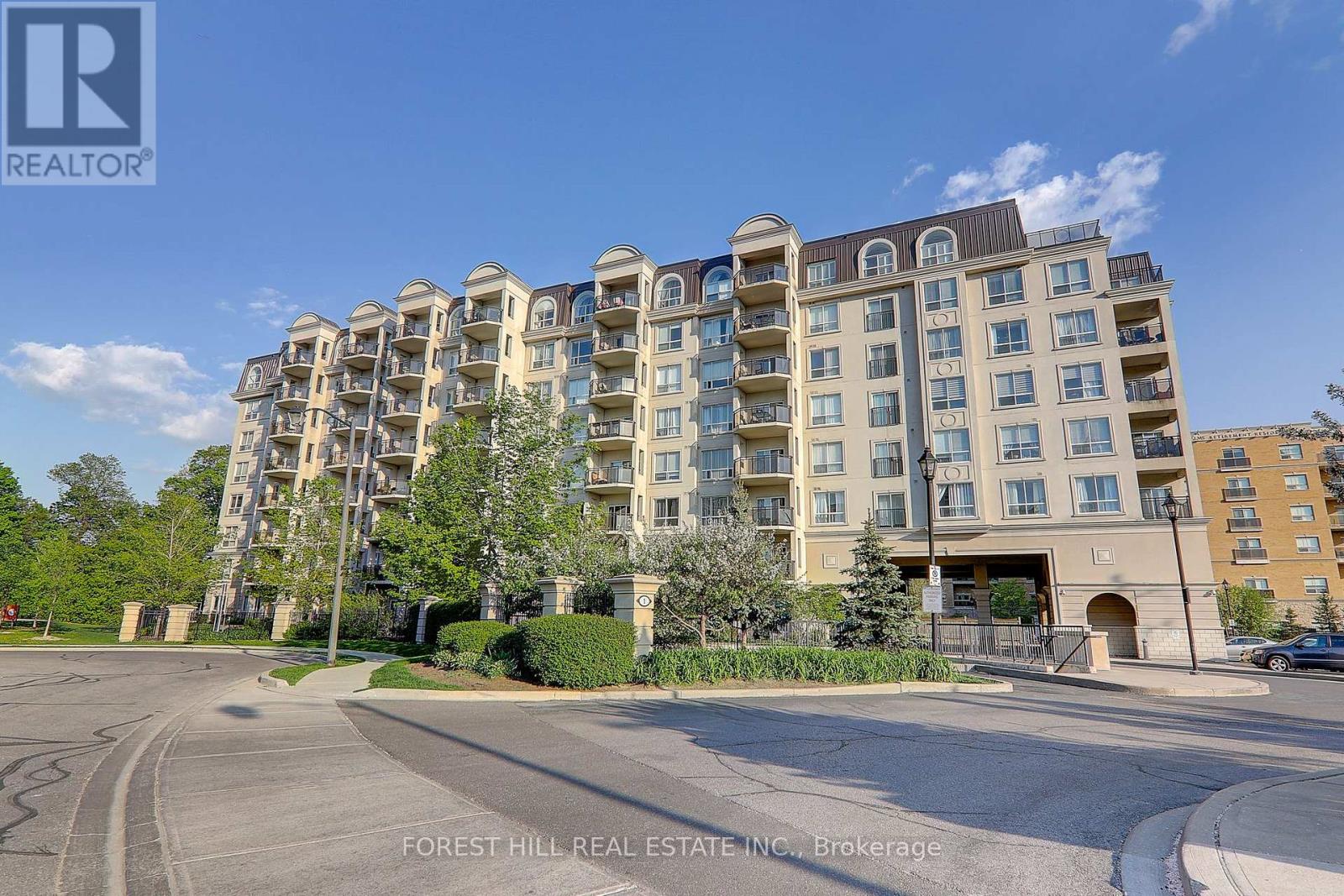 212 - 1 MAISON PARC COURT, Vaughan, Ontario