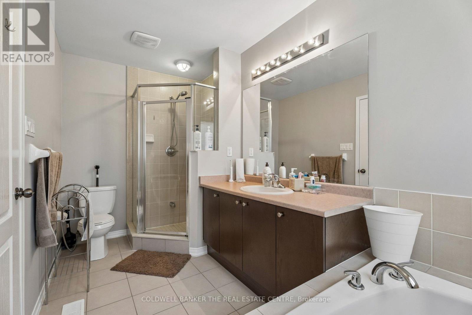 68 Andrew Green Crescent, Whitchurch-Stouffville, Ontario  L4A 1T9 - Photo 17 - N13077654