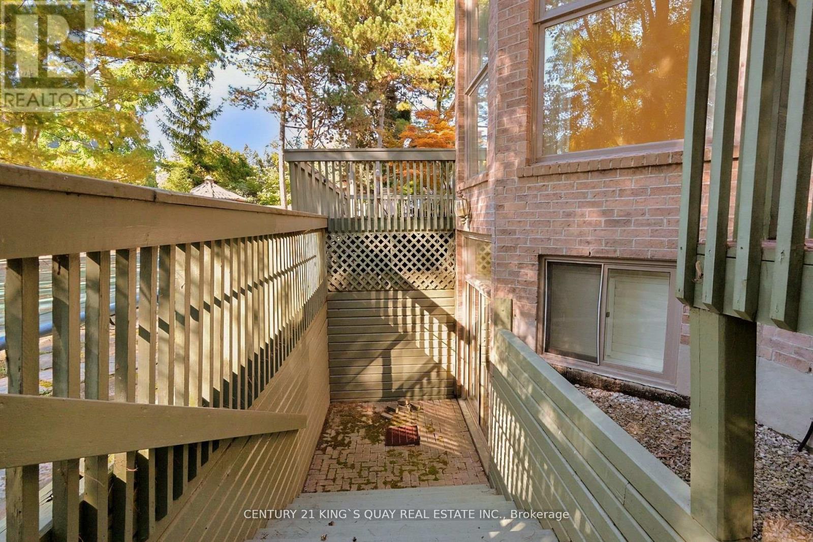 20 Limcombe Drive, Markham, Ontario  L3T 2V5 - Photo 24 - N13077658