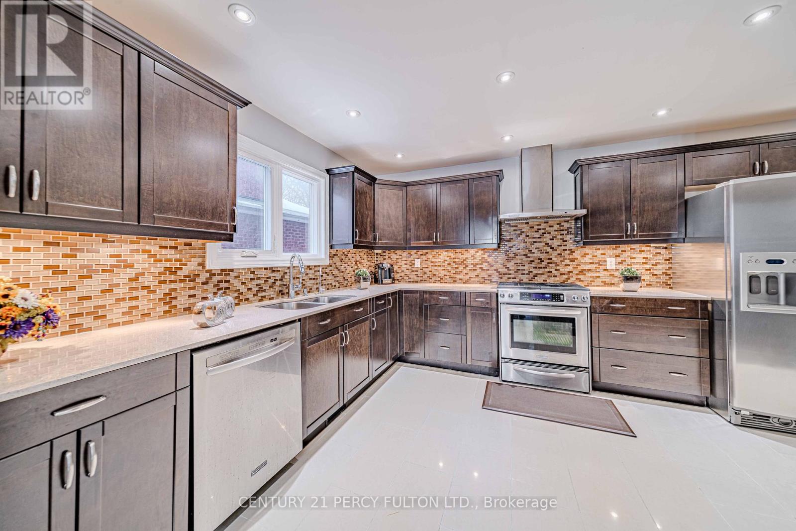 16 Muster Court, Markham, Ontario  L3R 9G4 - Photo 18 - N13077680