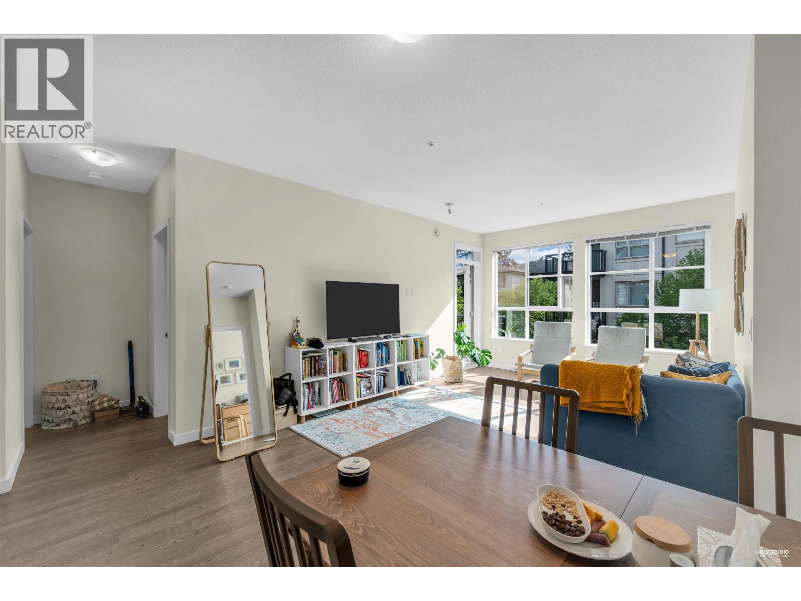 307 1152 Windsor Mews, Coquitlam, British Columbia  V3B 0N1 - Photo 11 - R3118738