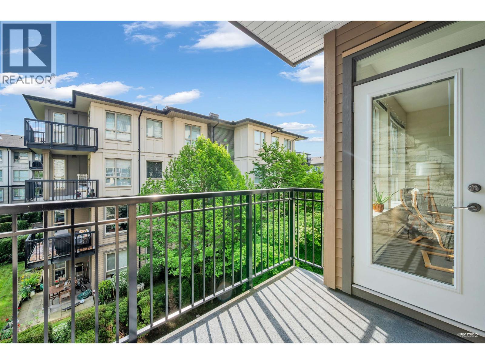 307 1152 Windsor Mews, Coquitlam, British Columbia  V3B 0N1 - Photo 4 - R3118738