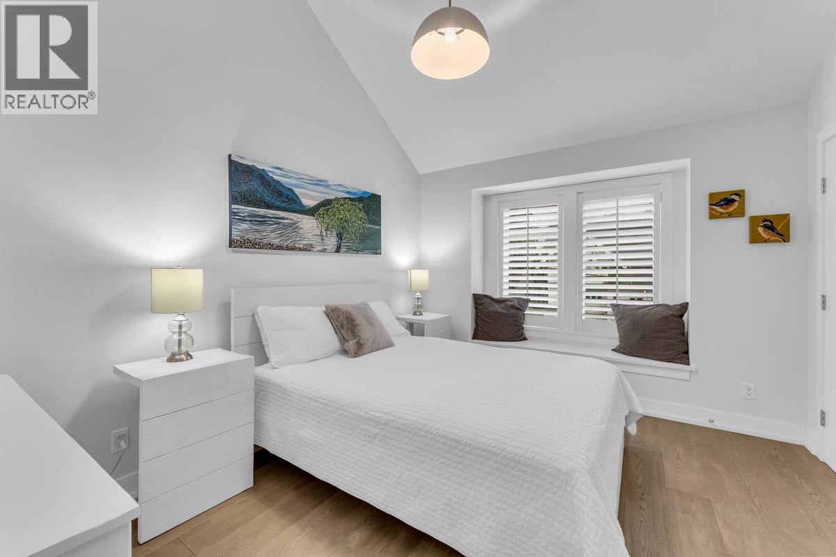 1986 W 11th Avenue, Vancouver, British Columbia  V6J 2C6 - Photo 11 - R3118751