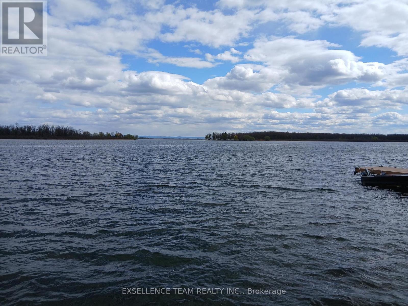 6803 St. Louis Point Road S, South Glengarry, Ontario  K0C 2E0 - Photo 31 - X12998854