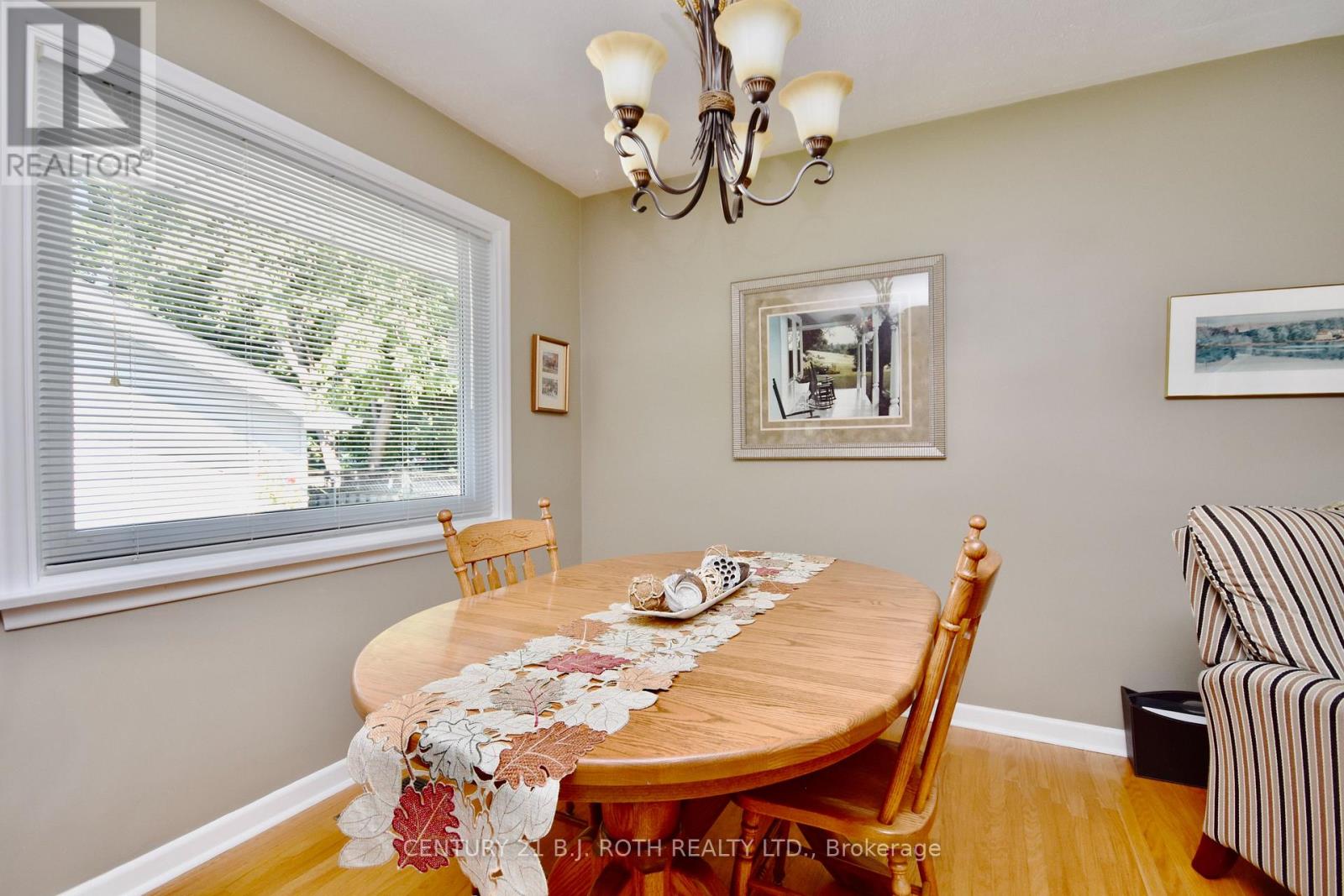 72 Rose Street, Barrie, Ontario  L4M 2T2 - Photo 8 - S13077560