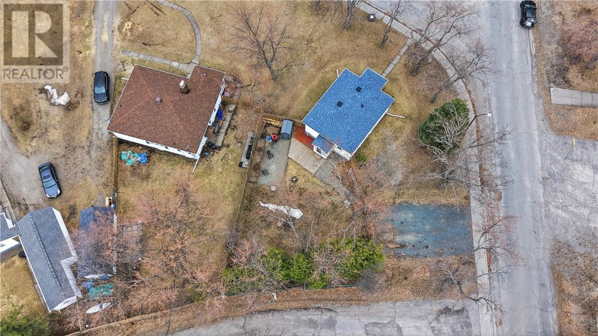 32 Lindsley Street, Falconbridge, Ontario  P0M 1S0 - Photo 34 - 2127479