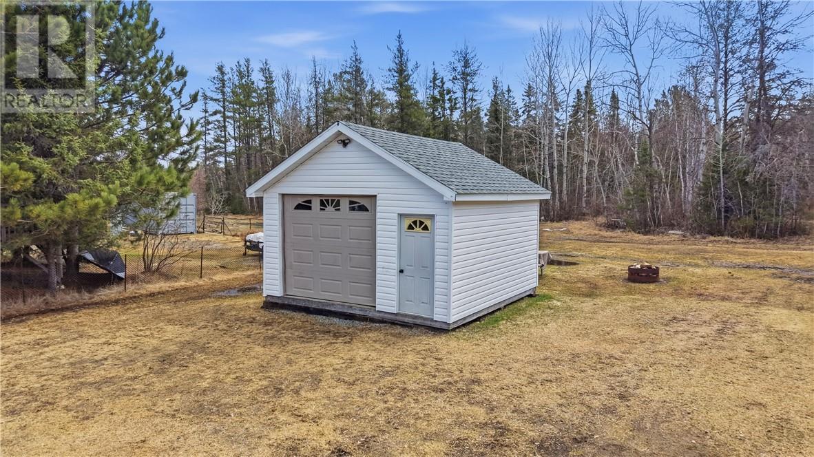 35 Hinds Road, Wahnapitae, Ontario  P0M 3C0 - Photo 21 - 2127466