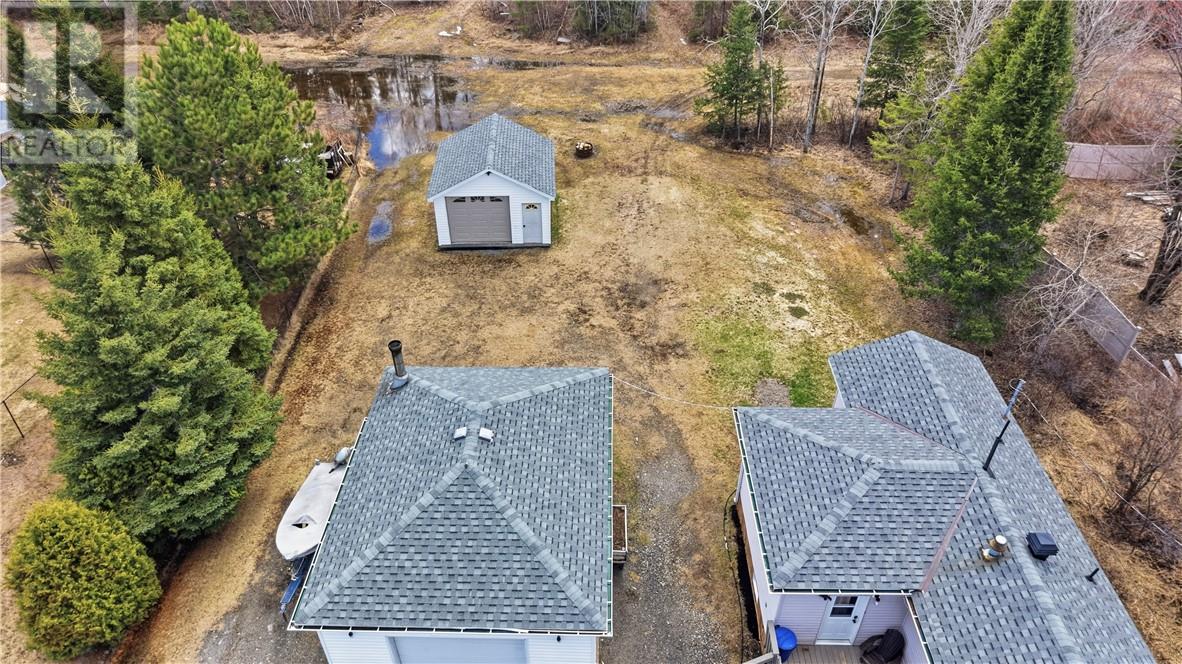 35 Hinds Road, Wahnapitae, Ontario  P0M 3C0 - Photo 34 - 2127466