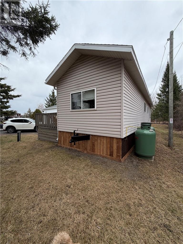 35 Hinds Road, Wahnapitae, Ontario  P0M 3C0 - Photo 35 - 2127466