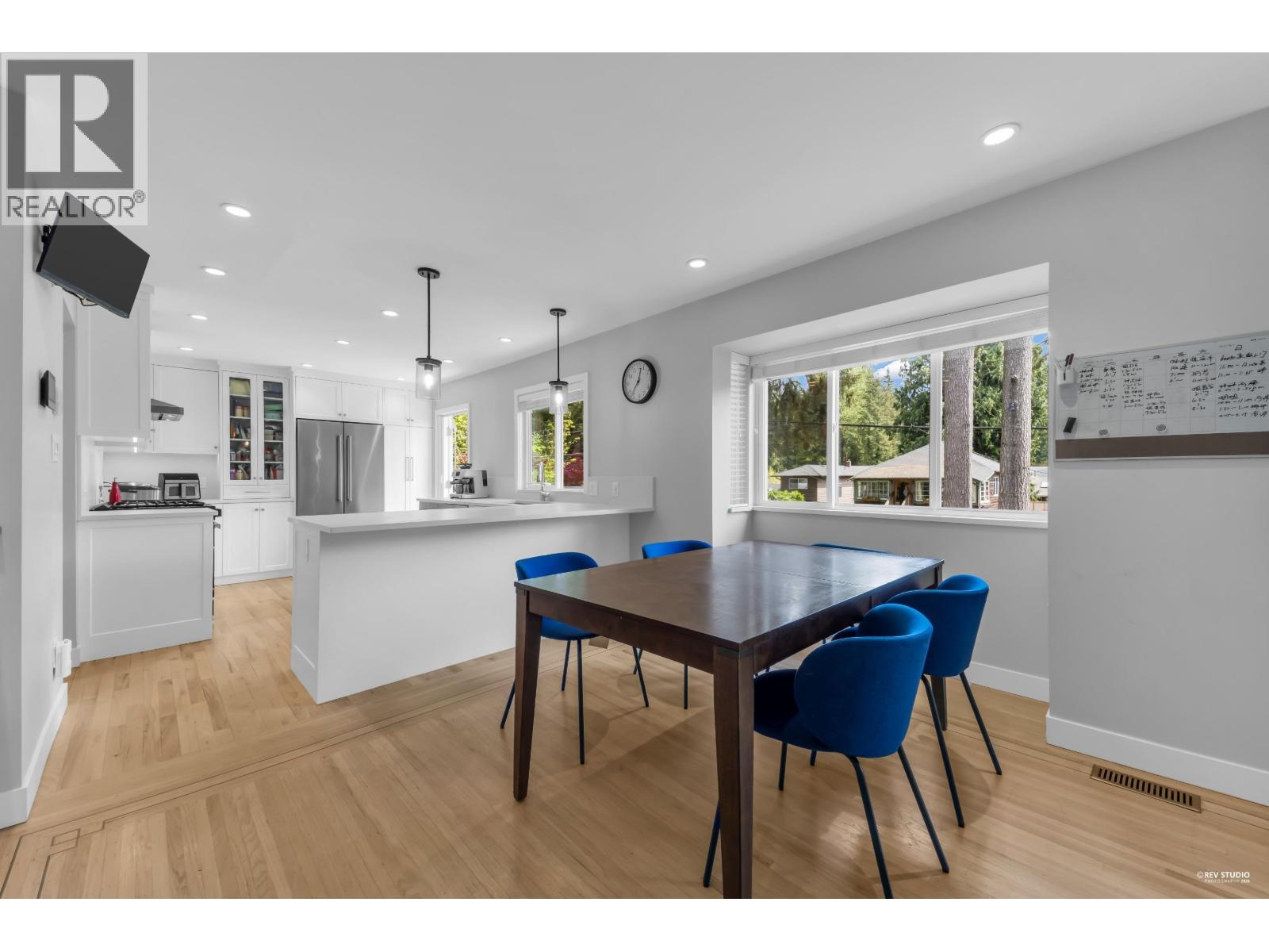 3521 Duval Road, North Vancouver, British Columbia  V7J 3E8 - Photo 13 - R3118737