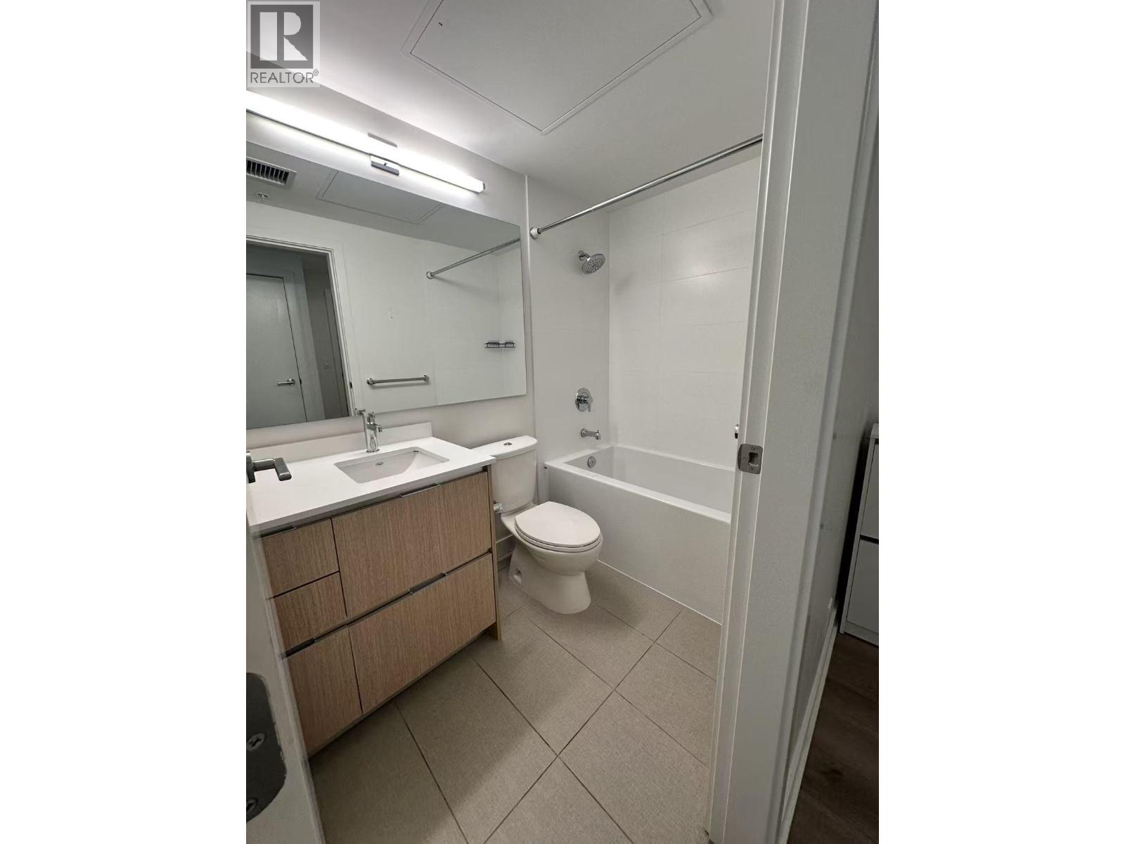 404 8940 University Crescent, Burnaby, British Columbia  V5A 0E7 - Photo 9 - R3118728