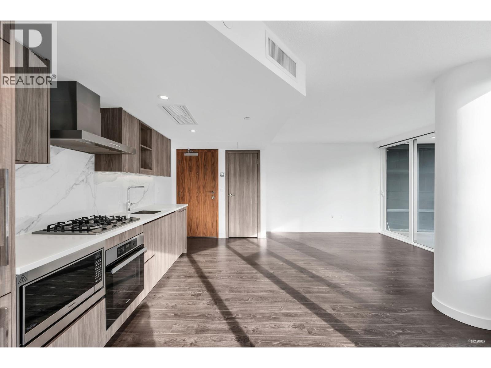 8xx 8608 Hazelbridge Way, Richmond, British Columbia  V6X 0W2 - Photo 4 - R3118733