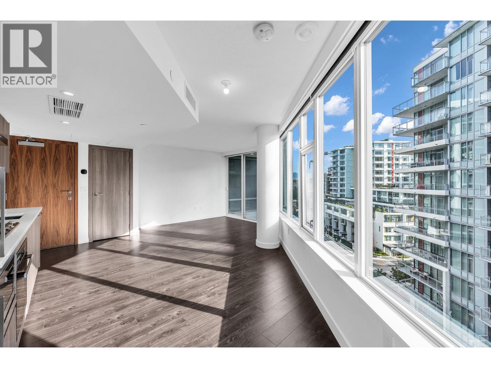 8xx 8608 Hazelbridge Way, Richmond, British Columbia  V6X 0W2 - Photo 5 - R3118733