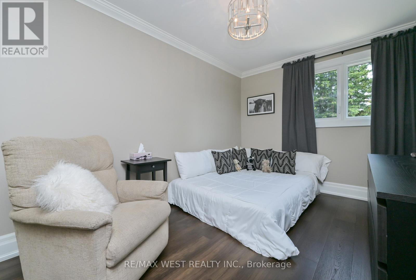 17 Pineridge Drive, Caledon, Ontario  L7E 0M2 - Photo 15 - W13077540