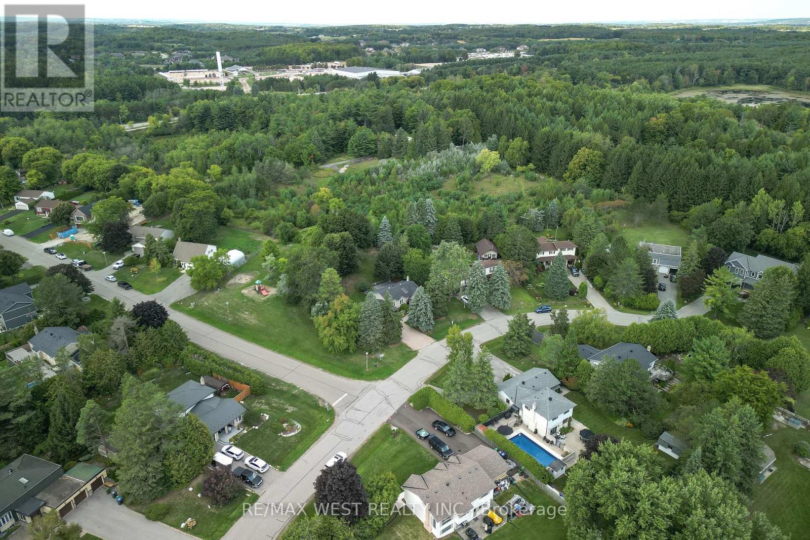 17 Pineridge Drive, Caledon, Ontario  L7E 0M2 - Photo 35 - W13077540