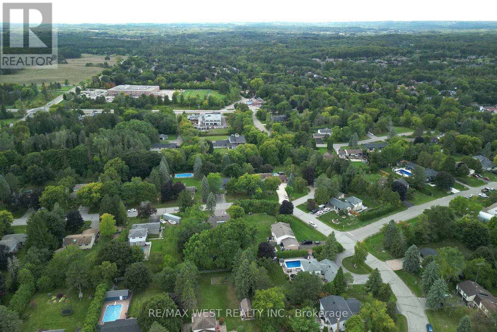 17 Pineridge Drive, Caledon, Ontario  L7E 0M2 - Photo 36 - W13077540