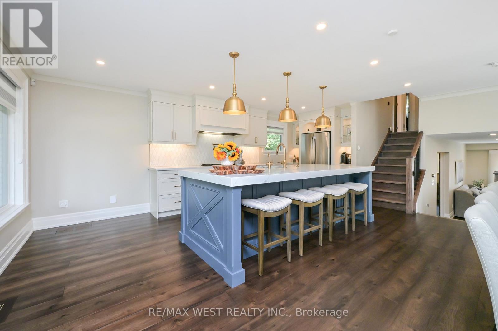 17 Pineridge Drive, Caledon, Ontario  L7E 0M2 - Photo 6 - W13077540