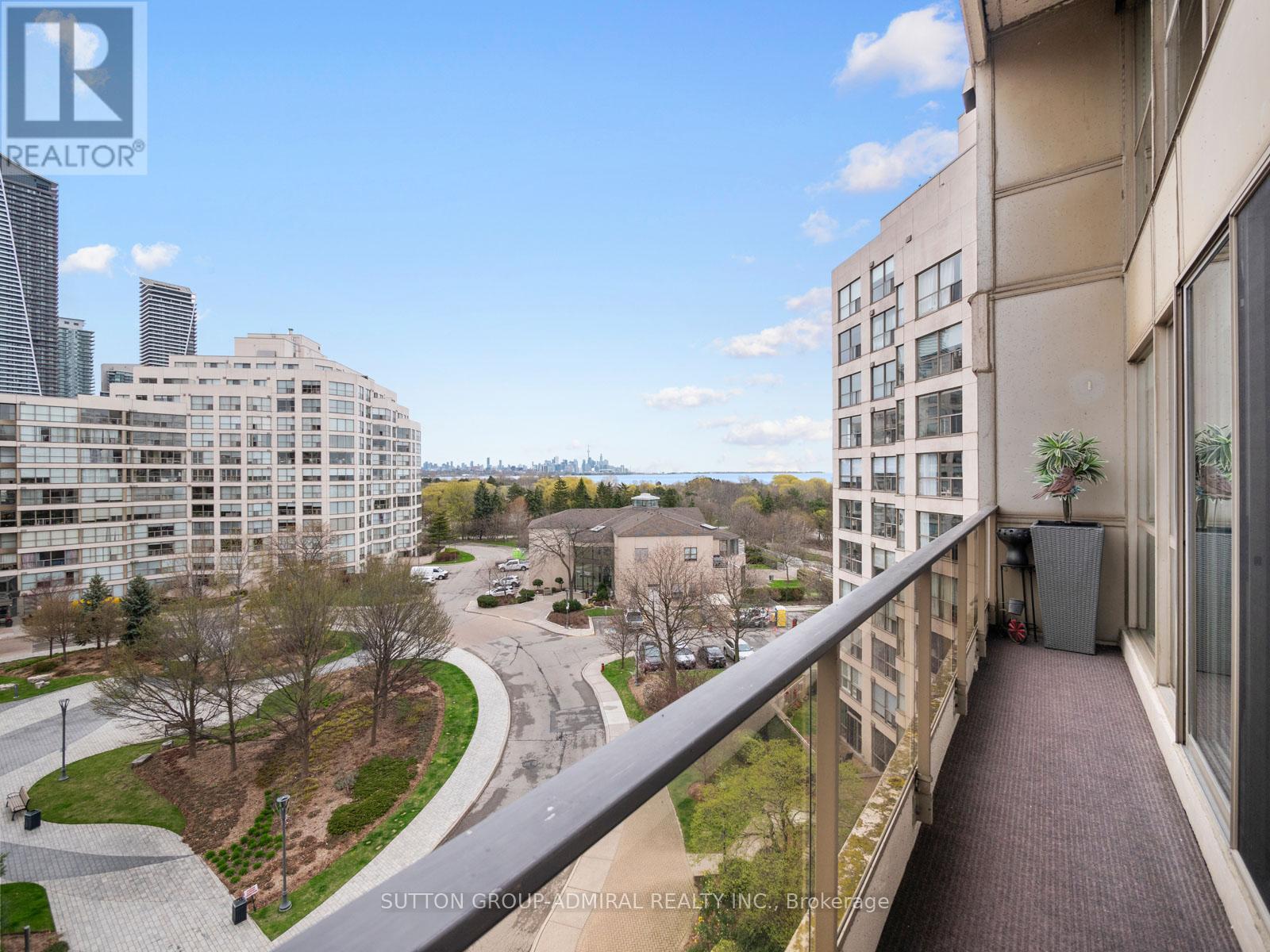 723 - 2267 Lake Shore Boulevard W, Toronto, Ontario  M8V 3X2 - Photo 28 - W13077600
