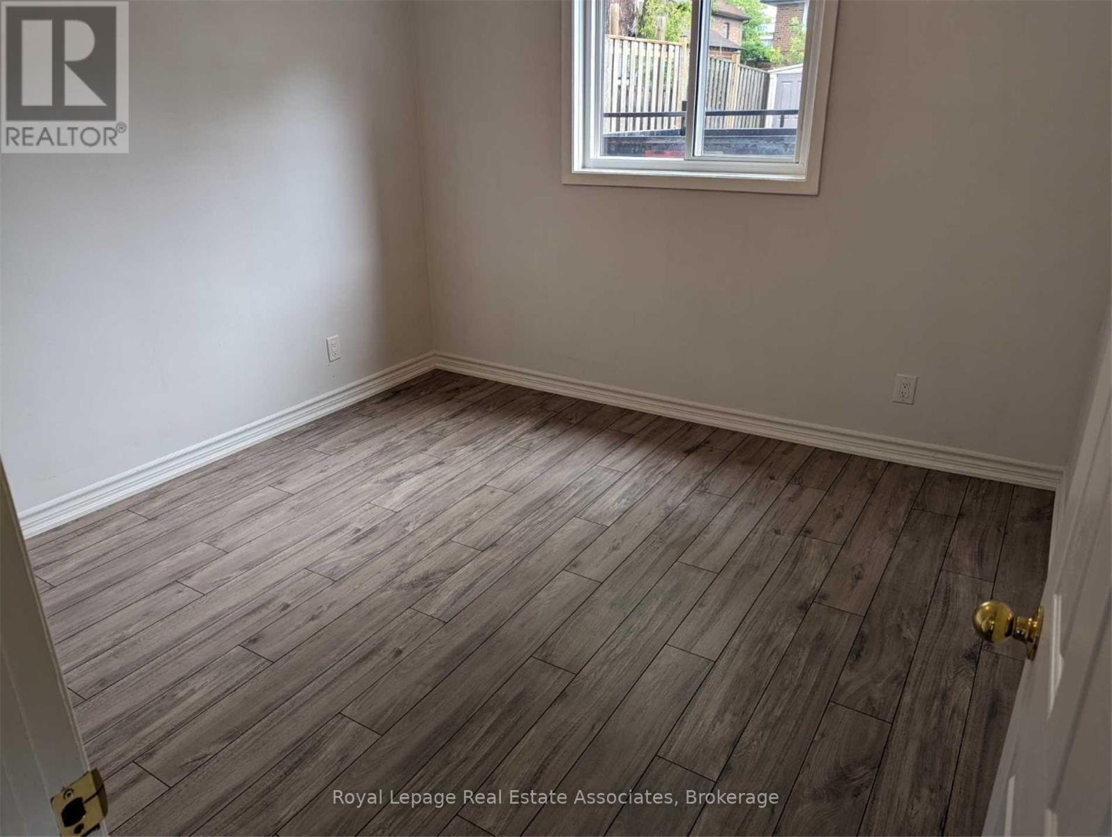 1 - 61 Mississauga Road N, Mississauga, Ontario  L5H 2H9 - Photo 13 - W13077614