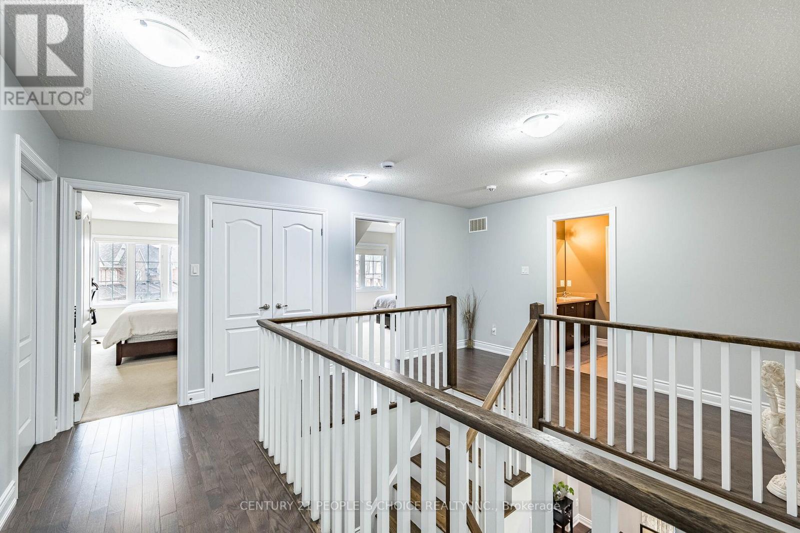 65 Honeyview Trail, Brampton, Ontario  L6P 4A4 - Photo 32 - W13077626
