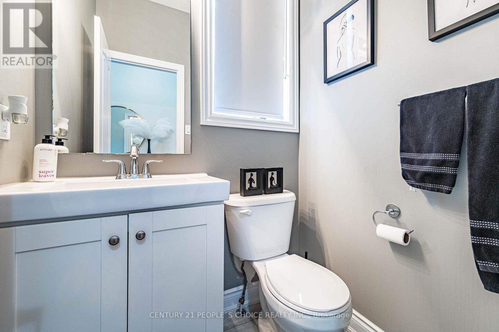 65 Honeyview Trail, Brampton, Ontario  L6P 4A4 - Photo 7 - W13077626