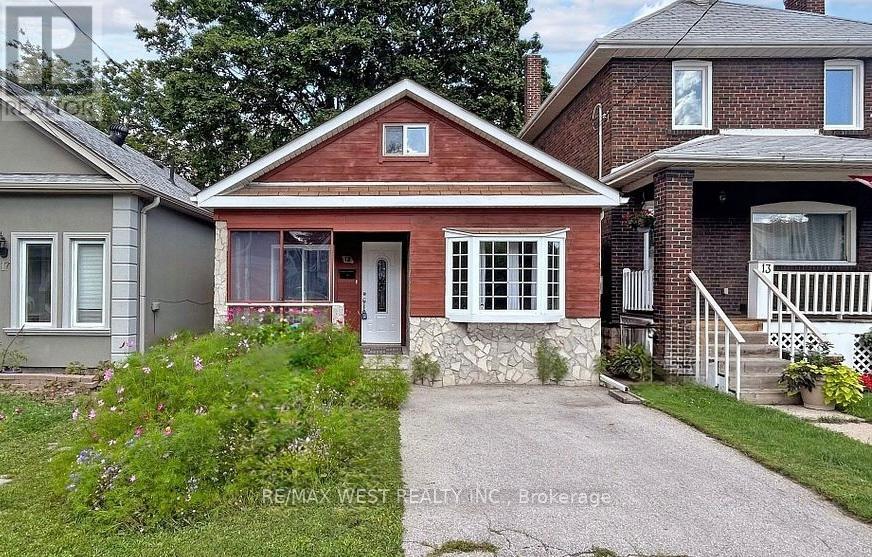 15 FOURTEENTH STREET, Toronto, Ontario