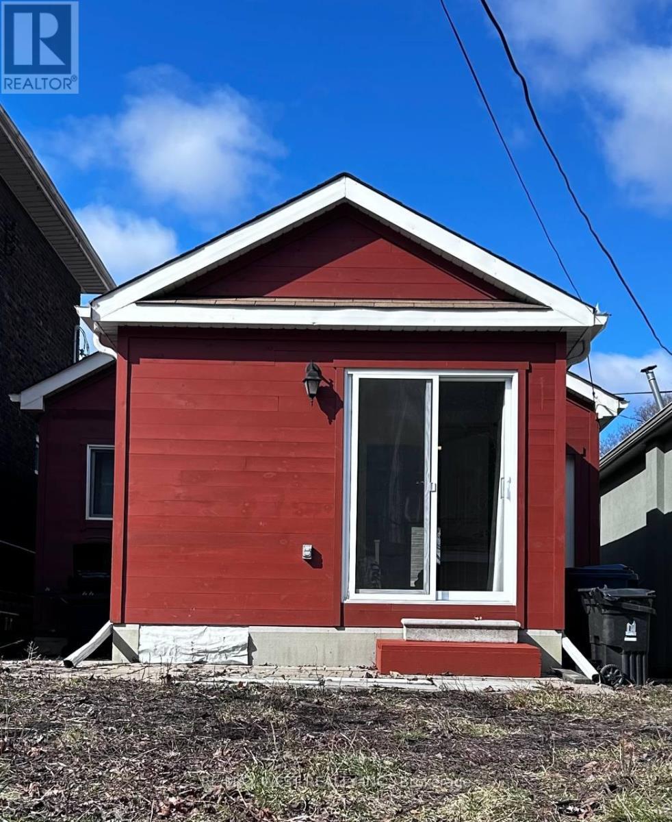 15 Fourteenth Street, Toronto, Ontario  M8V 3H8 - Photo 22 - W13077632