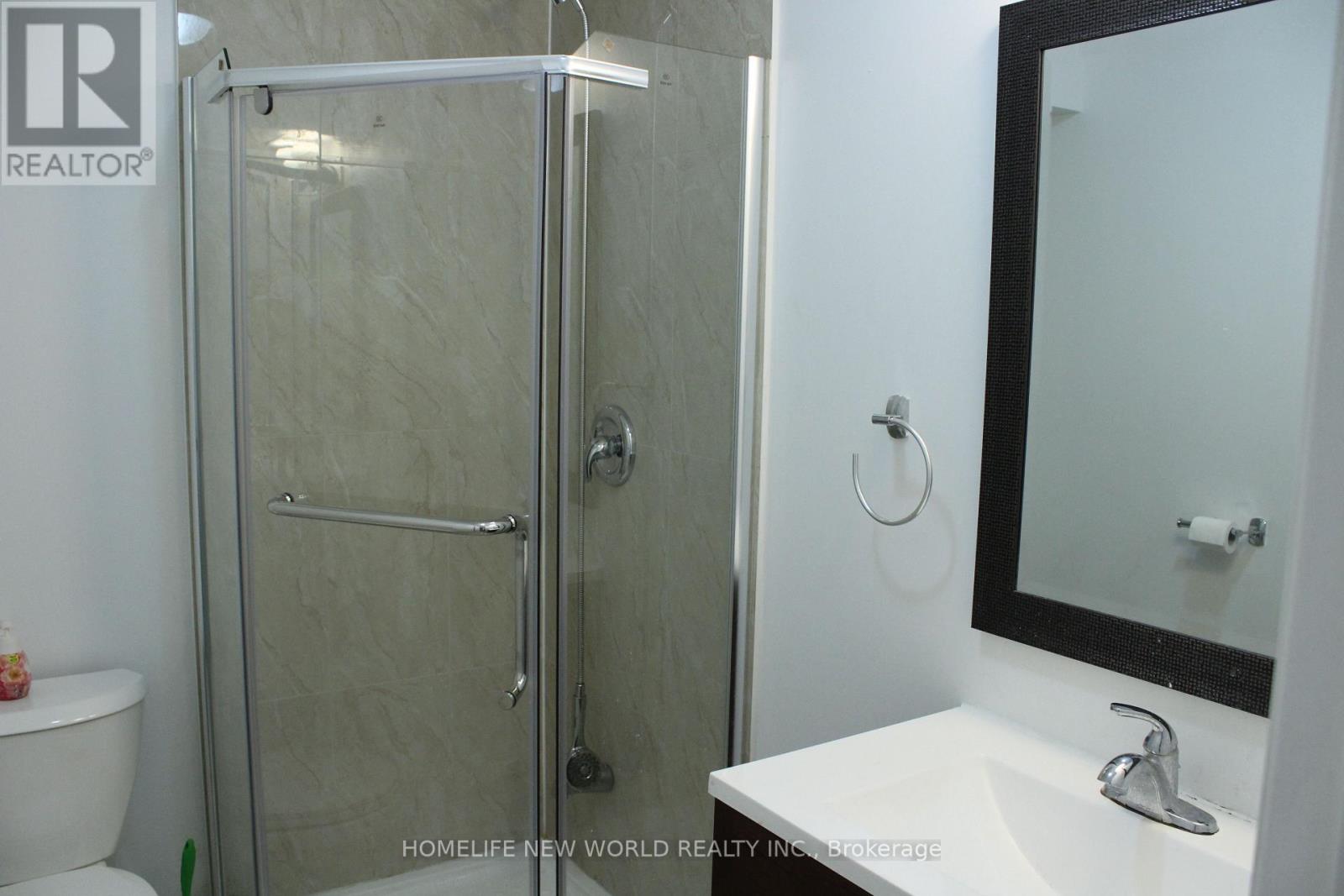 201 - 2466 St Clair Avenue W, Toronto, Ontario  M6N 1L3 - Photo 2 - W13077642