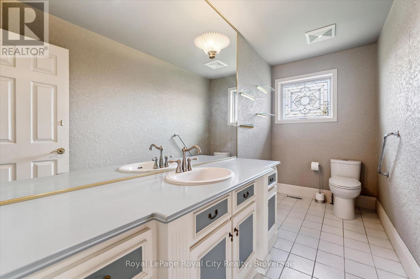 8060 Wellington Rd 18 Road, Centre Wellington, Ontario  N1M 2W5 - Photo 27 - X12943644
