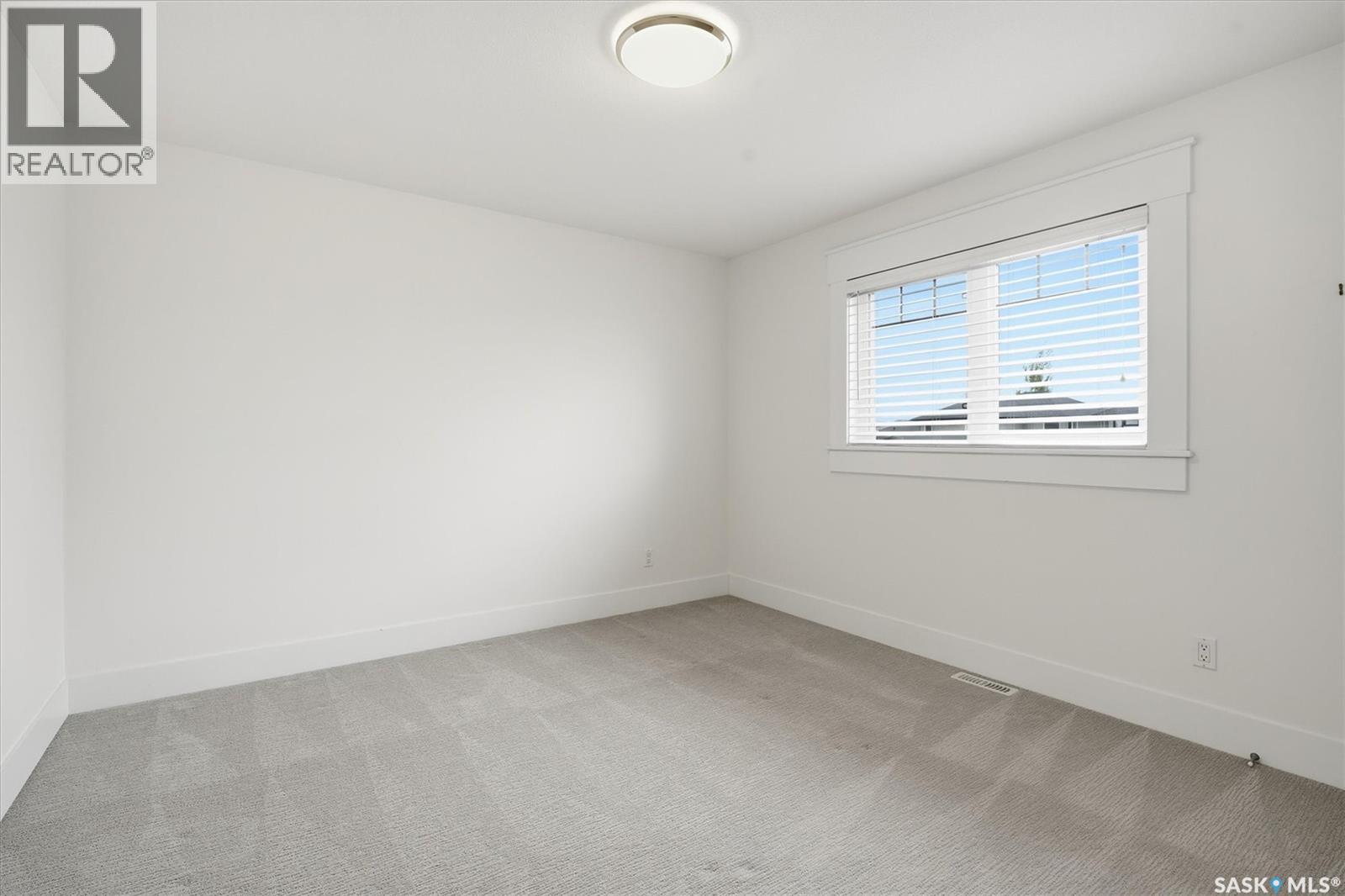 258 Whalley Crescent, Saskatoon, Saskatchewan  S7T 0P1 - Photo 32 - SK034753