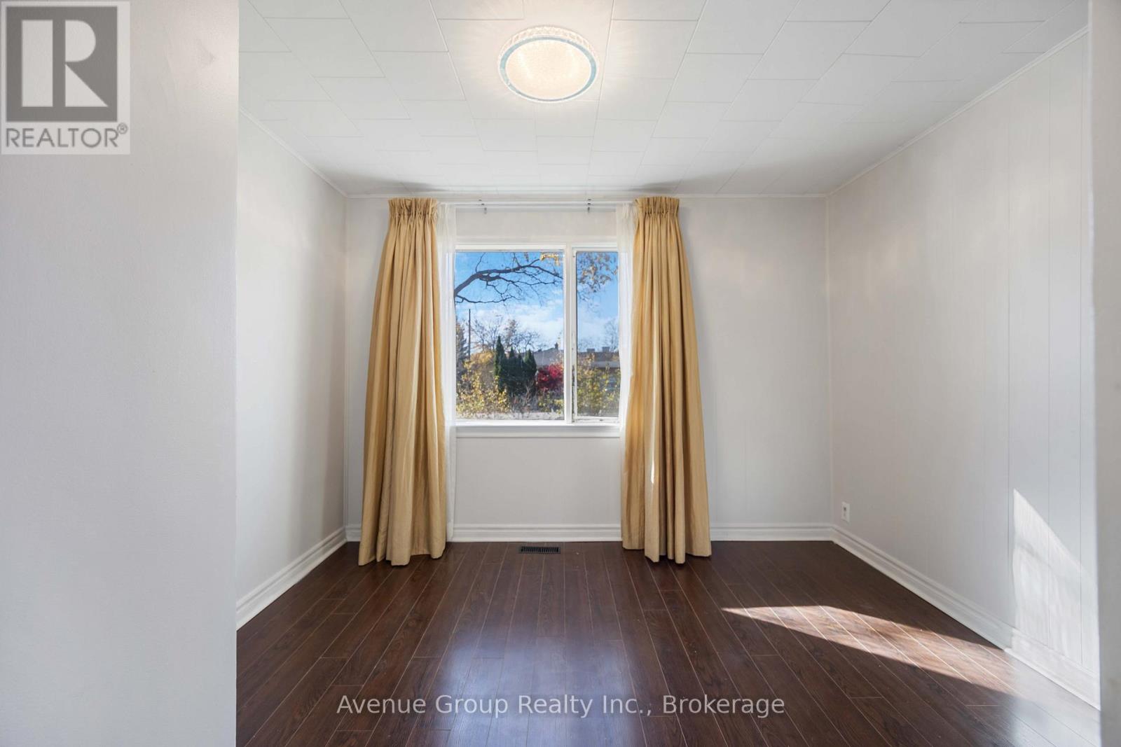 Main - 10 Chipping Road, Toronto, Ontario  M3B 1L1 - Photo 19 - C12956626