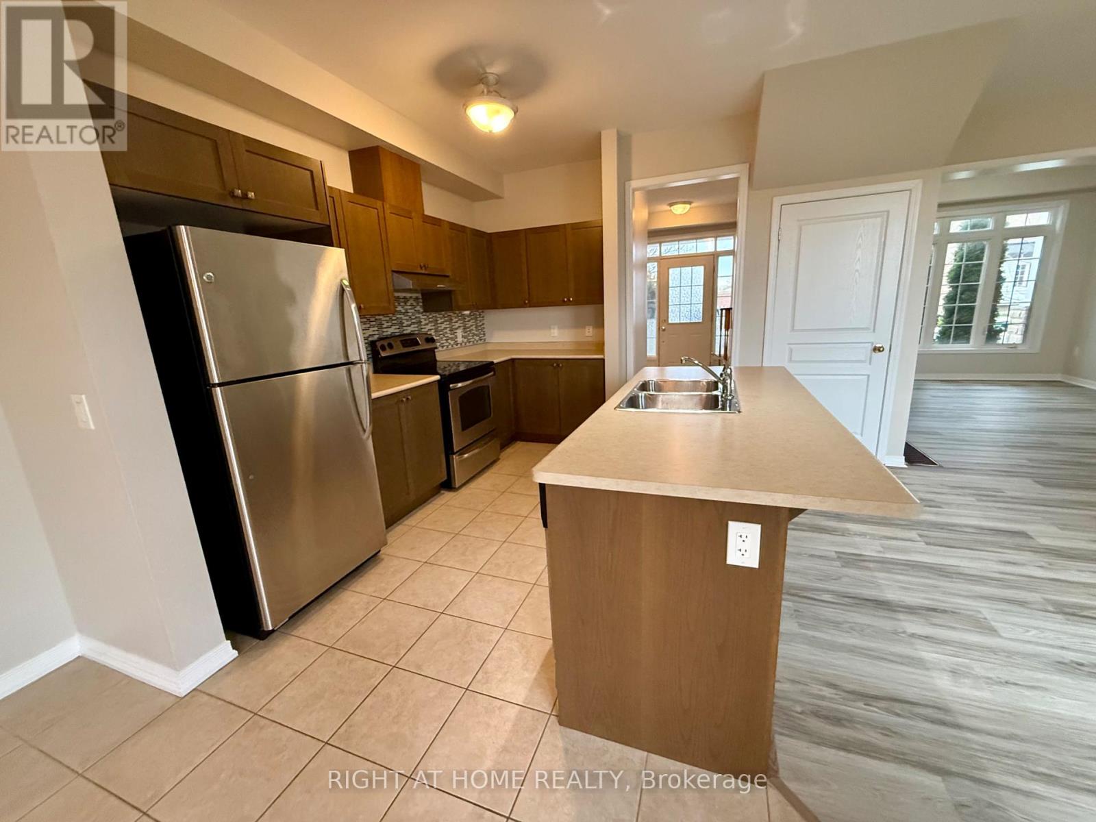 780 Carlisle Street, Cobourg, Ontario  K9A 4J7 - Photo 7 - X13077526