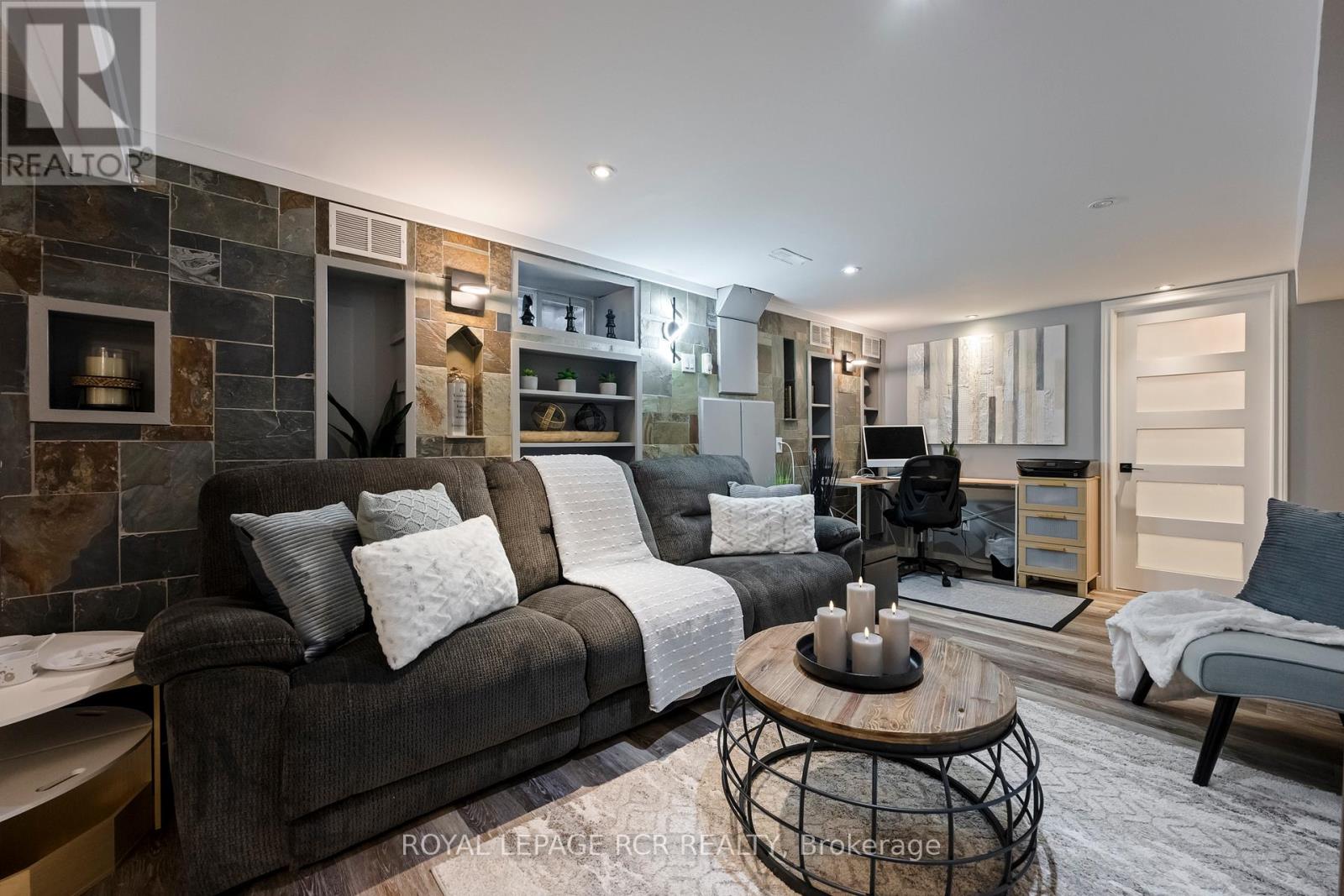 2 Grand Crescent, East Garafraxa, Ontario  L9W 7L6 - Photo 35 - X13077574