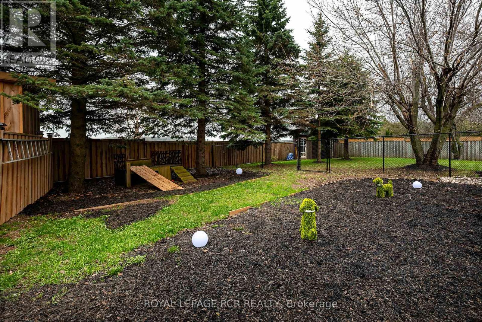 2 Grand Crescent, East Garafraxa, Ontario  L9W 7L6 - Photo 37 - X13077574