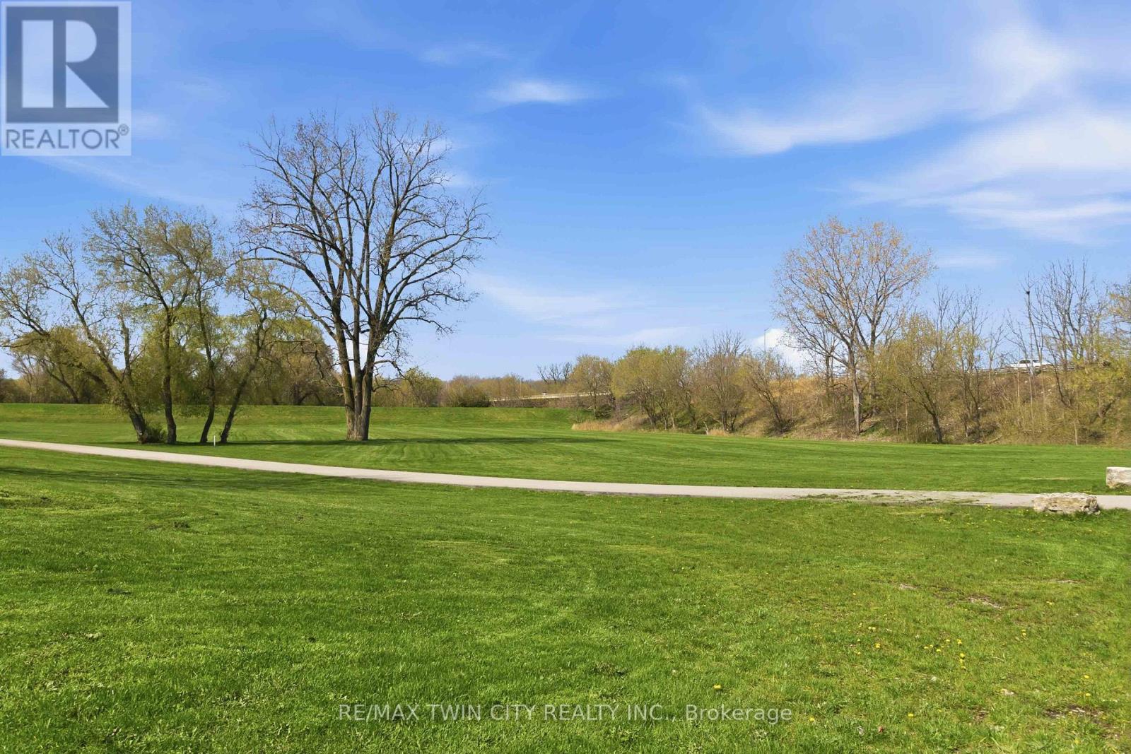 7 Ontario Street, Brantford, Ontario  N3S 2B7 - Photo 38 - X13077596