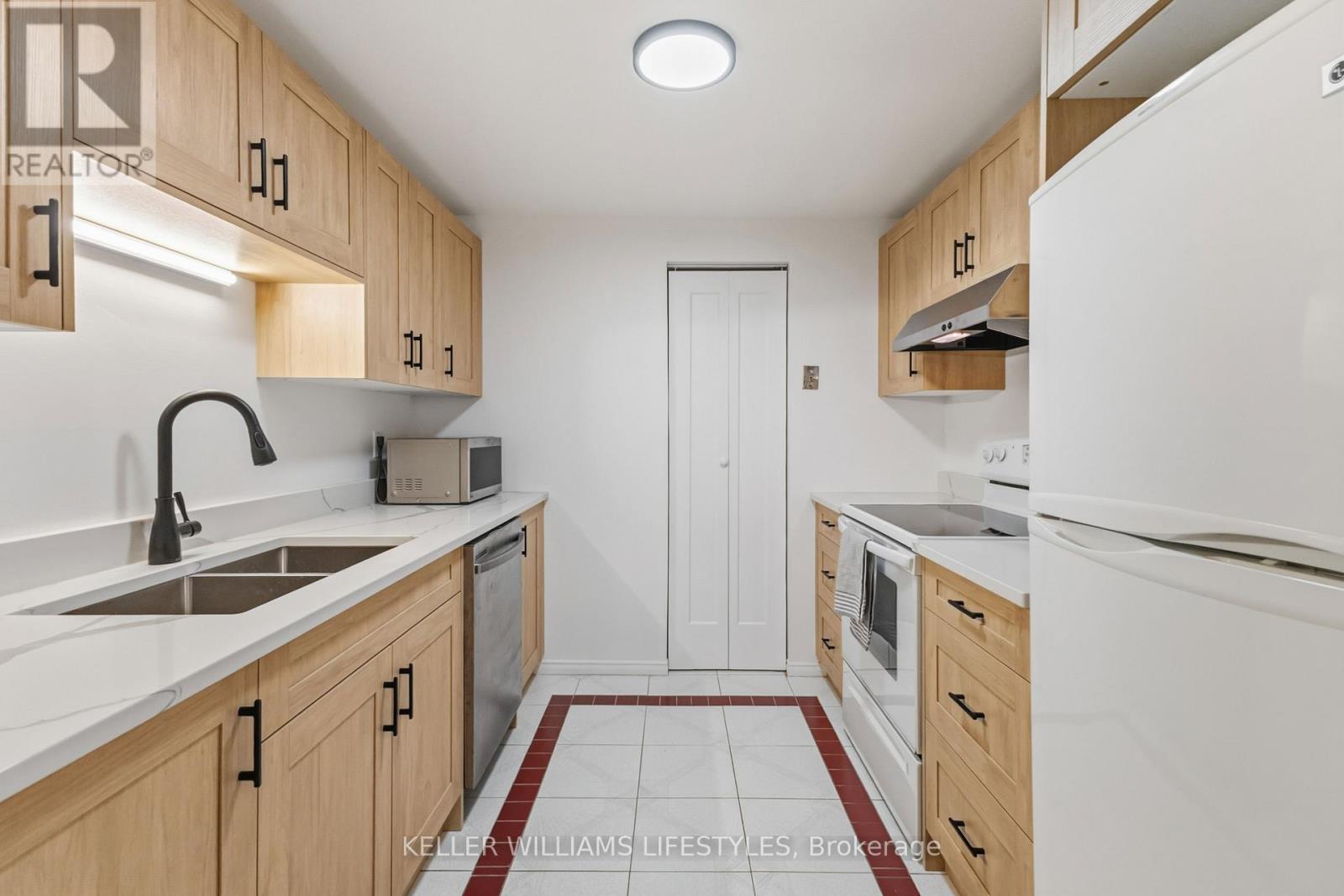 405 - 155 Kent Street, London East, Ontario  N6A 5N7 - Photo 17 - X13047886