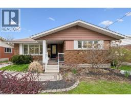 111 RUSKVIEW Road, Kitchener, Ontario