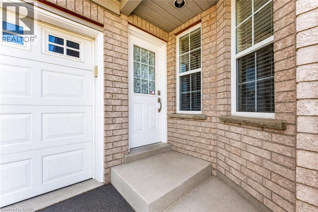 550 Dansbury Drive, Waterloo, Ontario  N2K 4E2 - Photo 3 - 40824123