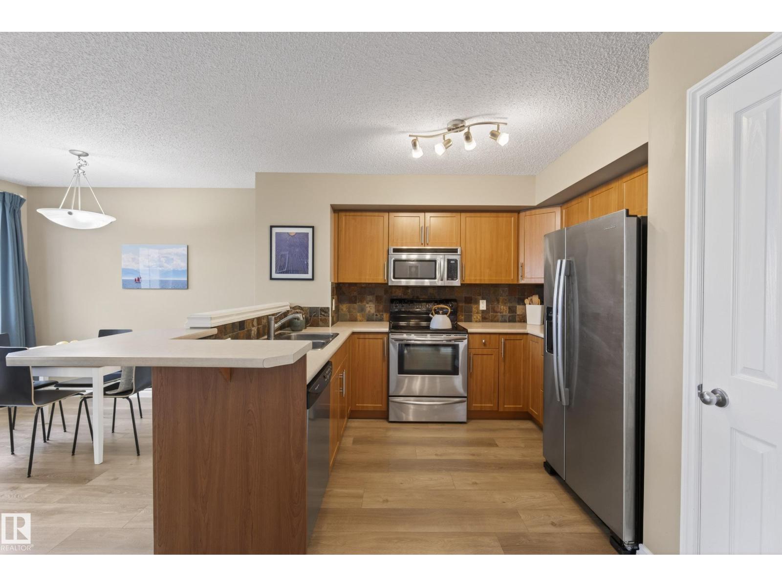#17 171 Brintnell Bv Nw, Edmonton, Alberta  T5Y 0C6 - Photo 9 - E4485492