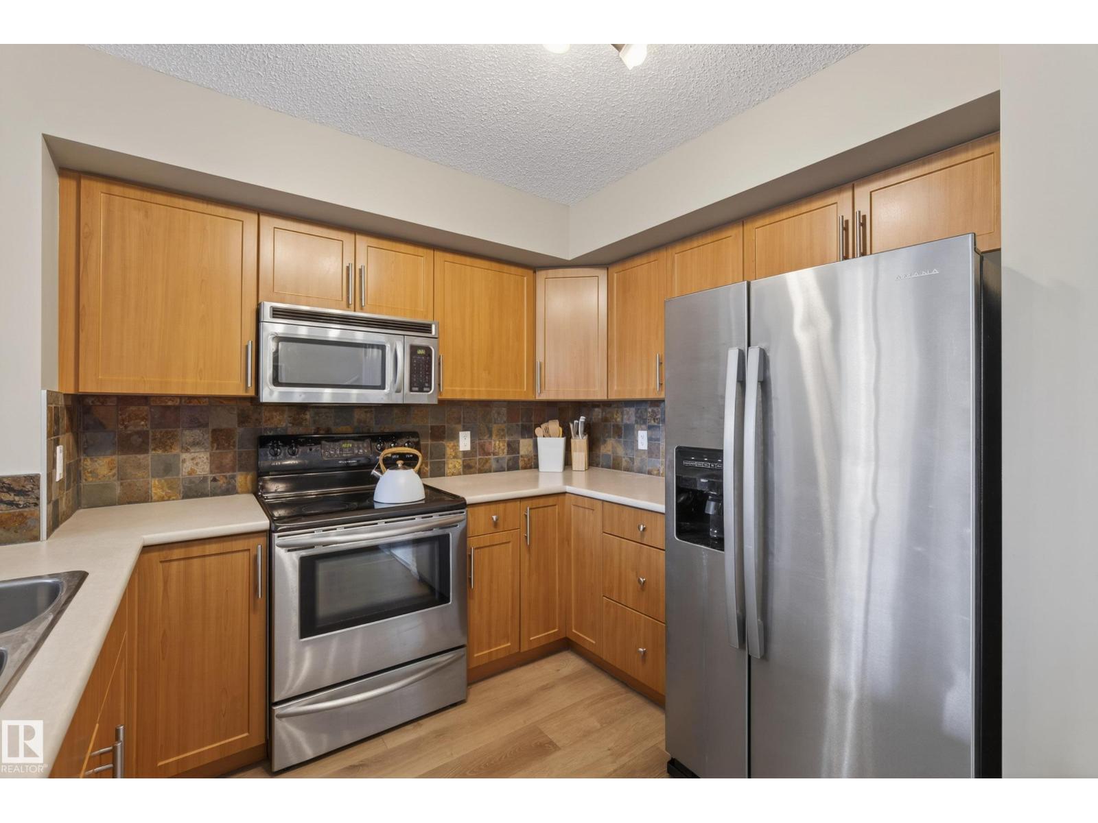 #17 171 Brintnell Bv Nw, Edmonton, Alberta  T5Y 0C6 - Photo 8 - E4485492