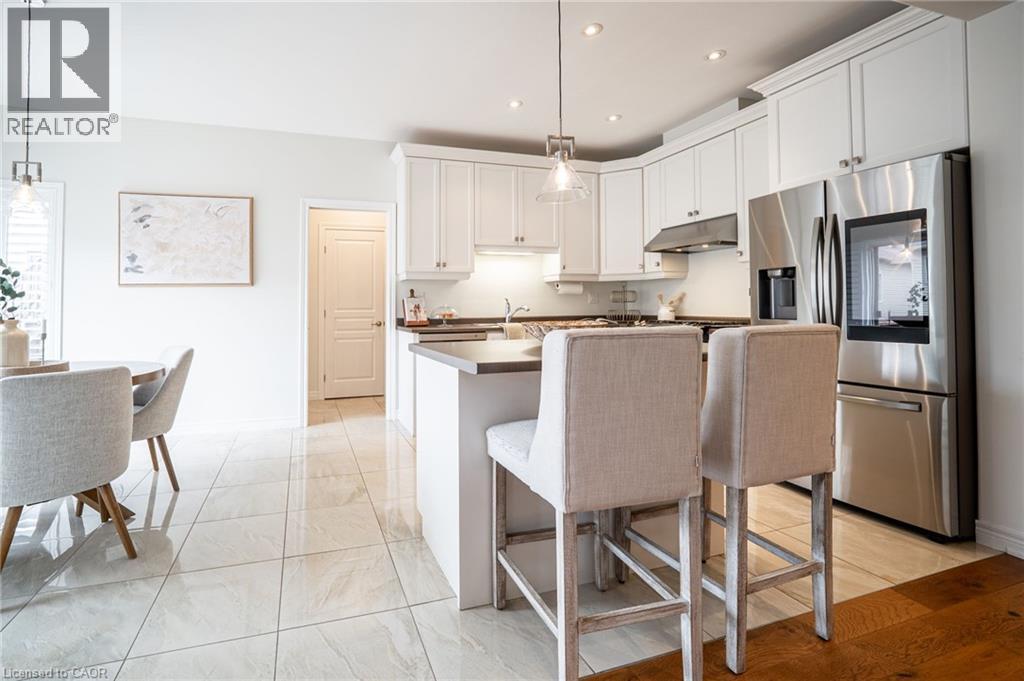 195 Pumpkin Pass, Hamilton, Ontario  L0R 1C0 - Photo 19 - 40822657