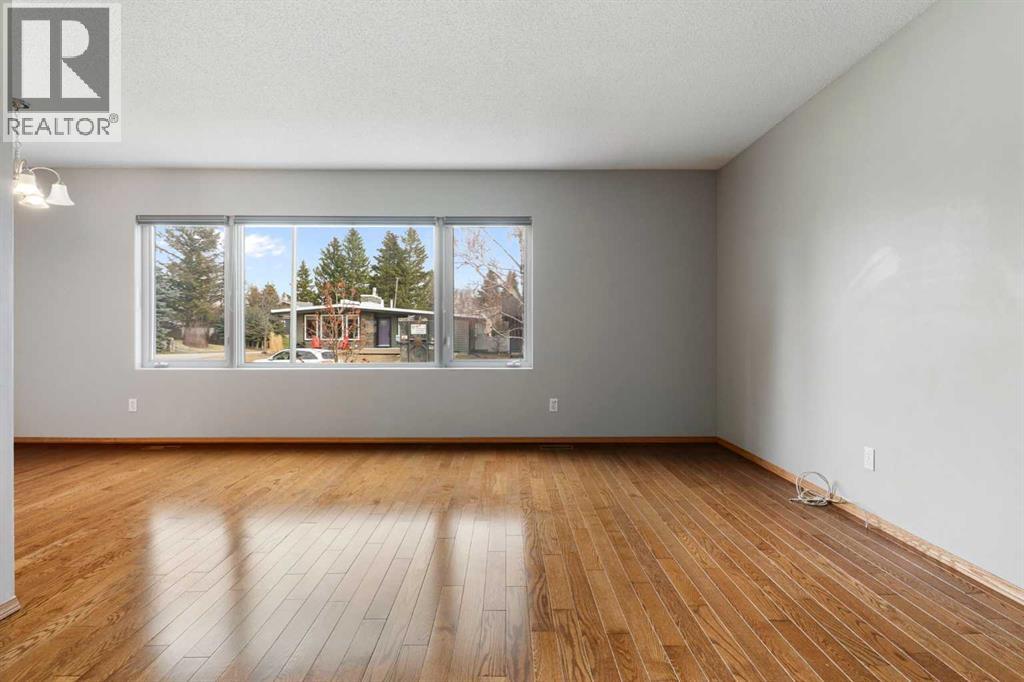 3228 Breen Crescent Nw, Calgary, Alberta  T2L 3S7 - Photo 6 - A2306893