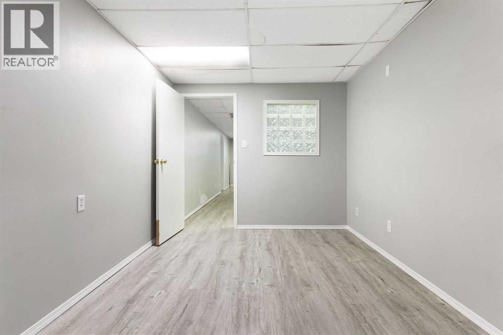 3228 Breen Crescent Nw, Calgary, Alberta  T2L 3S7 - Photo 25 - A2306893