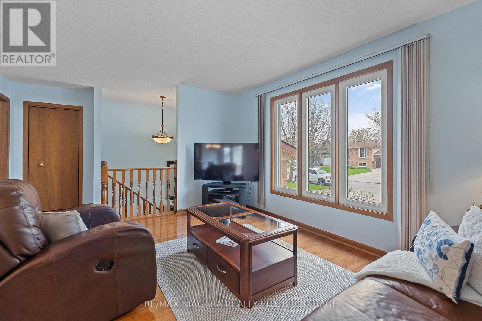 13 Cornwell Circle, St. Catharines, Ontario  L2S 3C4 - Photo 4 - X13077736