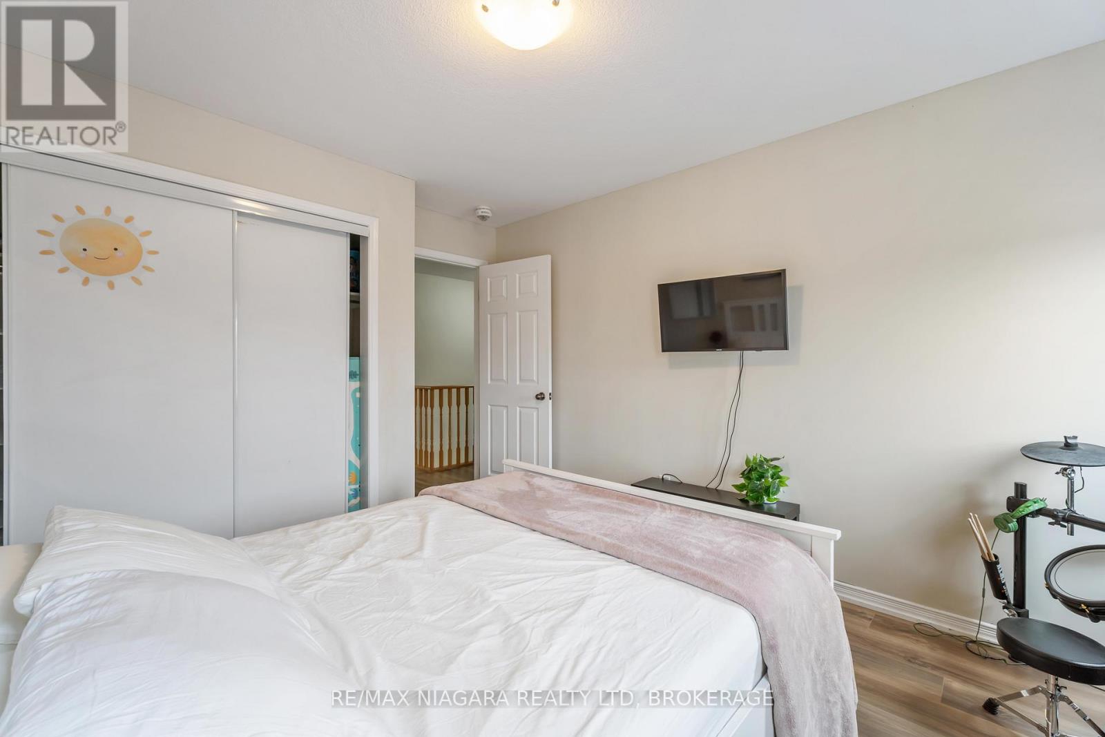 8145 Blue Ash Lane, Niagara Falls, Ontario  L2H 0N8 - Photo 20 - X13077888