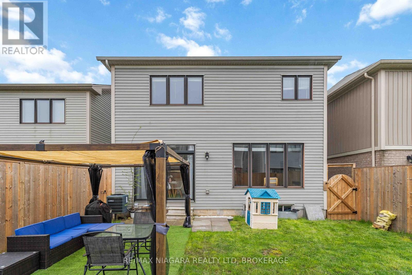 8145 Blue Ash Lane, Niagara Falls, Ontario  L2H 0N8 - Photo 24 - X13077888
